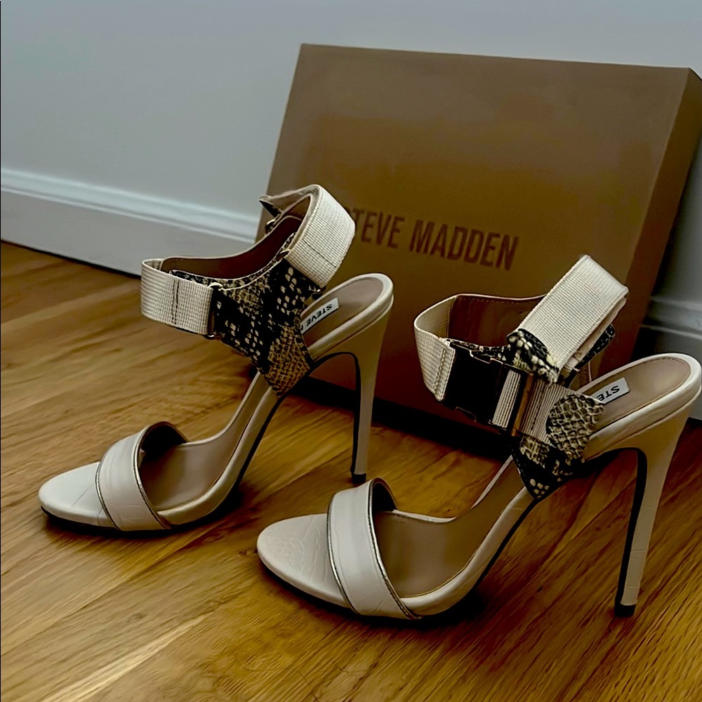 Steve Madden Beige and Snake Print Heels